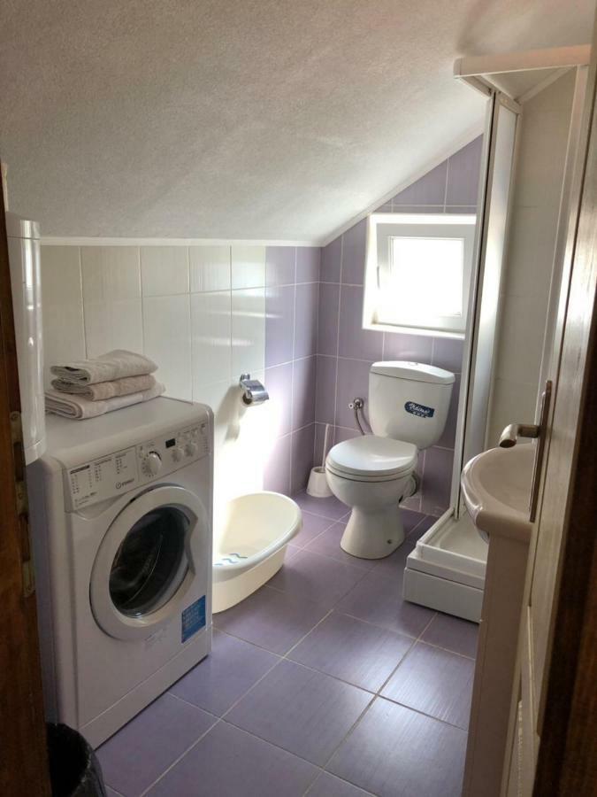 Apartman Nina2 Risan Exterior foto